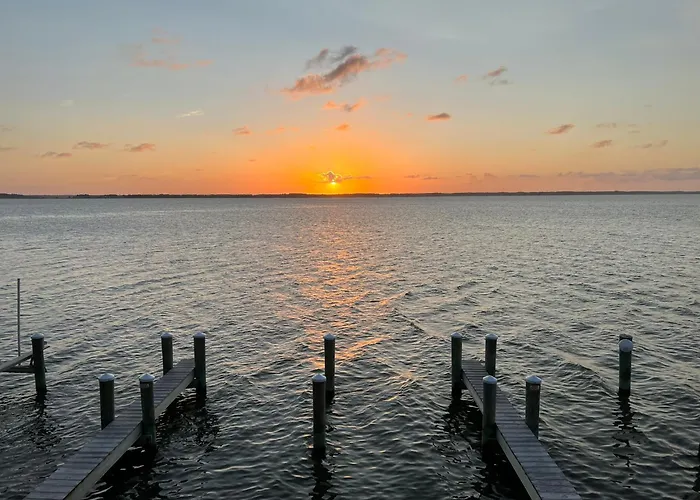 Bayside 1br With Sunset Views Pool & Parking * Ocean City