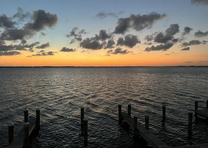 Bayside 1br With Sunset Views Pool & Parking * Ocean City